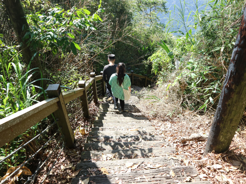 嘉義縣梅山鄉景點-青年嶺步道